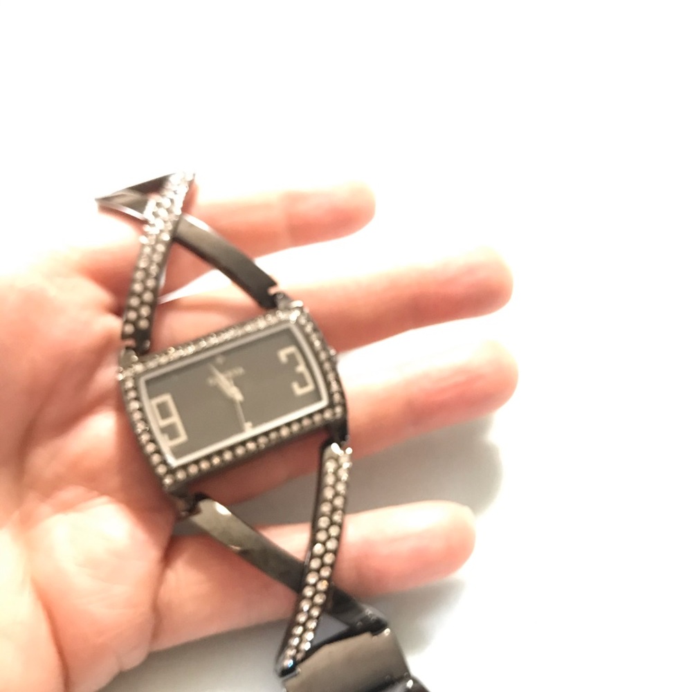 Geneva ladies watch in dark gray/black shiny metal and sparkly rhinestones